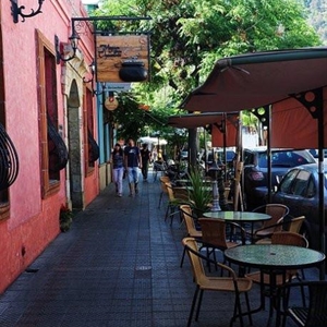 智利某咖啡馆沙滩桌_副本